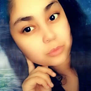 Meet your Posher, Marcelina